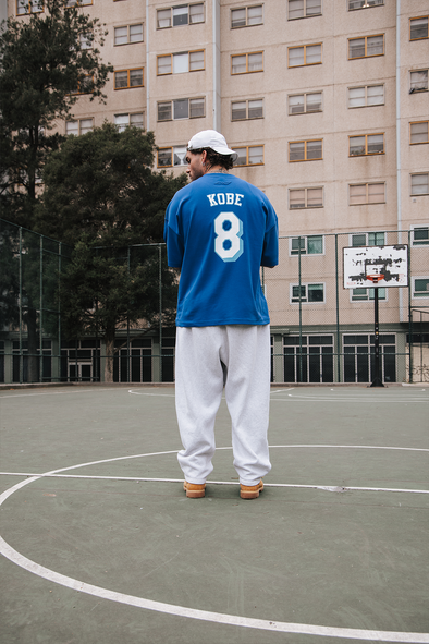 🩵 BE LEGENDARY - TEE (ONLY L, XL & XXL - LEFT)